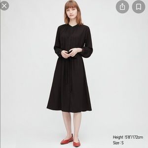 uniqlo black women rayon long sleeve short dress